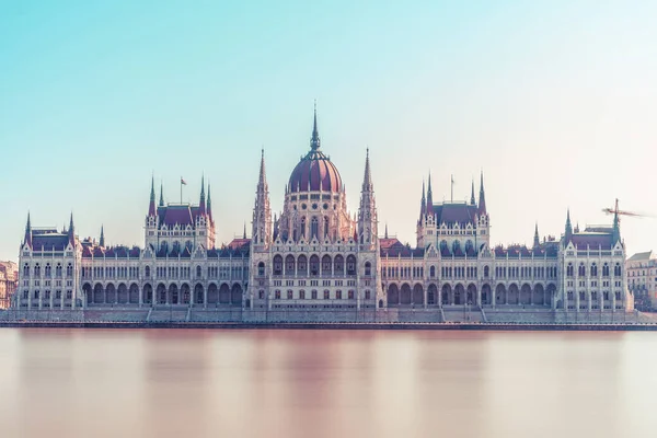 Parlamento Húngaro Durante Día Budapest Largamente Expuesto — Foto de Stock