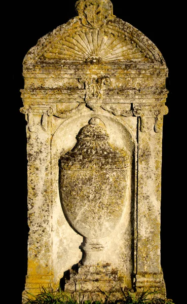 Reghin Roménia Novembro 2020 Uma Antiga Lápide Cemitério Evangélico Reghin — Fotografia de Stock