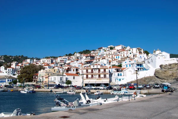 Die Berühmteste Kirche Der Insel Panagitsa Von Pyrgos Liegt Auf — Stockfoto