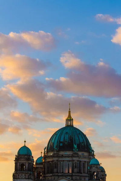 Plano Vertical Cúpula Catedral Berlín —  Fotos de Stock