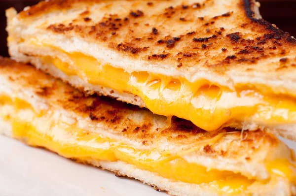 Gooey Delicious Grilled Cheese Sandwiches Cut Half — Stock Photo, Image