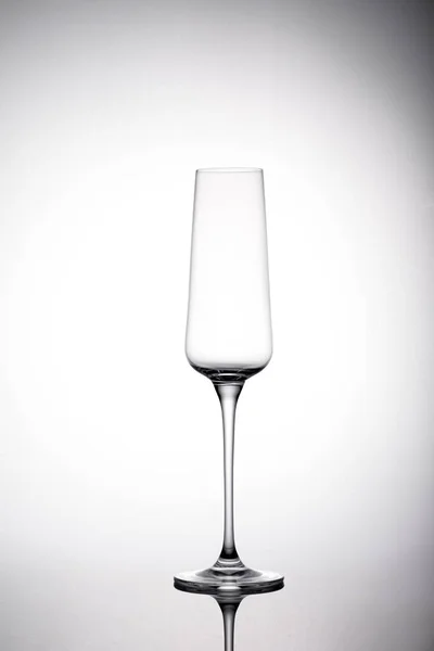 Вертикальний Знімок Скла Алкогольних Напоїв — стокове фото