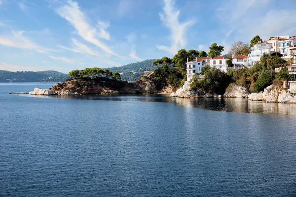 Σκιάθος Ελλάδα Πόλη Της Σκιάθου Στην Όμορφη Θέα Της Παλιάς — Φωτογραφία Αρχείου