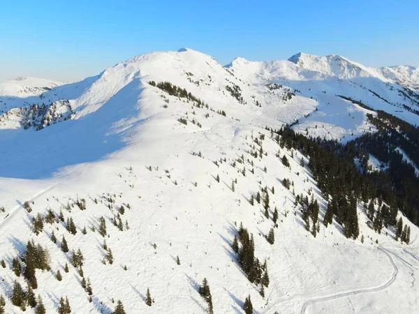 Avusturya Alpbachtal Kar Kaplı Güzel Dağların Büyüleyici Bir Görüntüsü — Stok fotoğraf