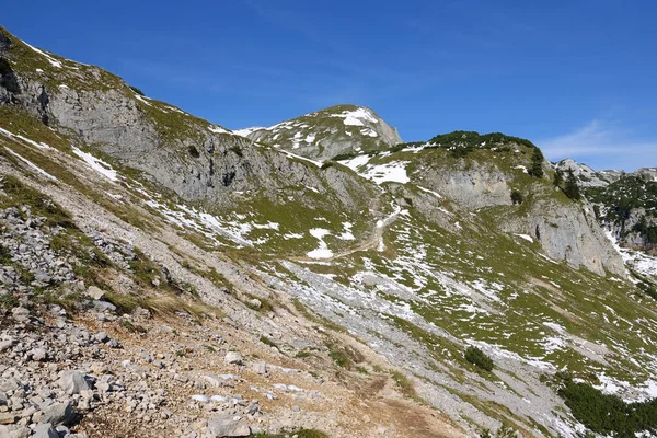 在奥地利美丽的白雪公主山的迷人的镜头 — 图库照片