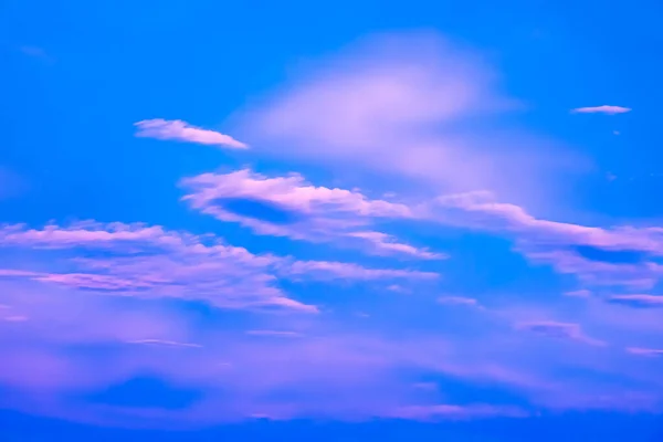 Прекрасний Вид Небо Заходу Сонця Різнокольоровими Хмарами — стокове фото