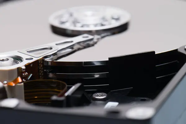 Sabit Disk Sürücüsünün Yakın Çekim Görüntüsü Teknoloji Kişisel Bilgisayar Materyali — Stok fotoğraf