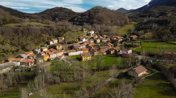 Kırsal Bir Köydeki Evlerin Hava Görüntüsü — Stok fotoğraf