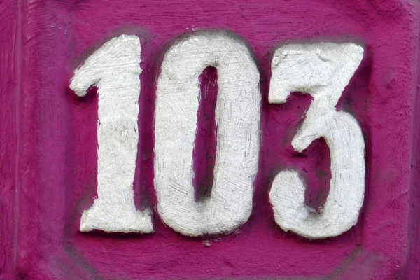 Gros Plan Une Plaque Immatriculation Maison 103 Sur Mur Maison — Photo