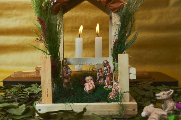 Красивый Снимок Рождественских Украшений Свечами — стоковое фото