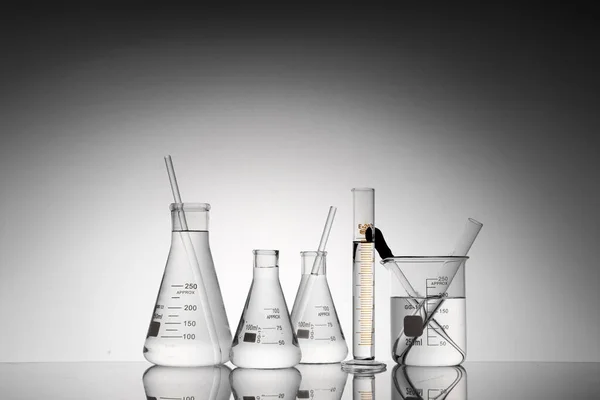 Closeup Shot Transparent Laboratory Flasks Beakers Tubes — Stock Photo, Image