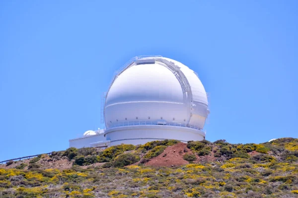View Modern Scientific Astronomical Observatory Telescope Hill Tenerife Canary Island — Stock Photo, Image