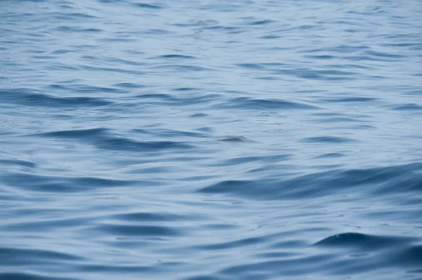 Zbliżenie Fal Niebieskiego Oceanu Wyspy Teneryfa Hiszpanii Idealny Tapetę — Zdjęcie stockowe