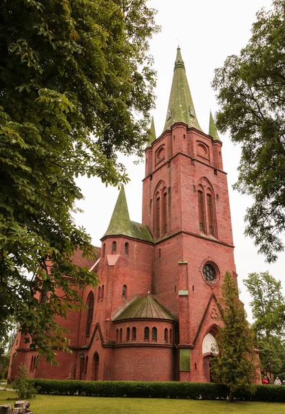 Vertikální Záběr Kostela Anny Kuldiga Lotyšsko — Stock fotografie