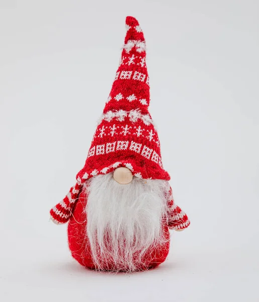 Ένα Δημιουργικό Μαλακό Χριστουγεννιάτικο Παιχνίδι Gnome Λευκό Φόντο — Φωτογραφία Αρχείου