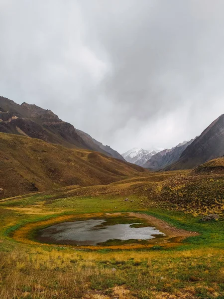 Plano Vertical Naturaleza Escénica Del Parque Provincial Del Aconcagua Mendoza — Foto de Stock