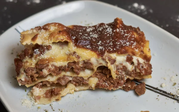 Closeup Shot Meat Lasagna Can See Its Layers — Stock Photo, Image