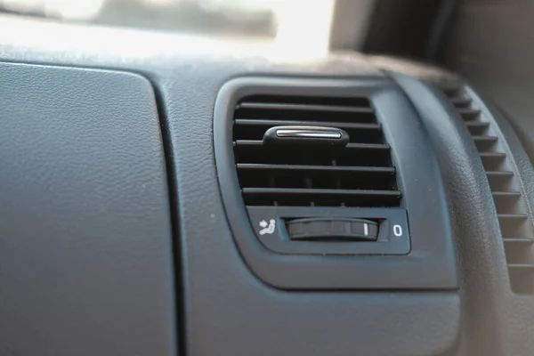 Detailní Záběr Klimatizaci Autosalonu — Stock fotografie