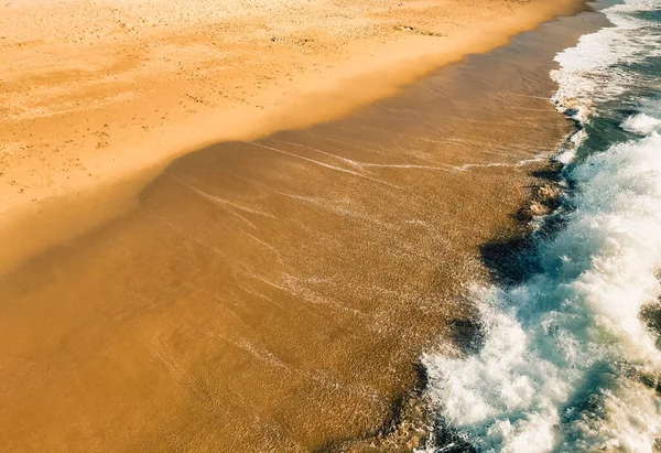 Повітряний Накладний Знімок Морських Хвиль Берег Моря — стокове фото
