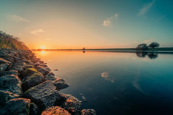 Západ Slunce Kanálu Přes Walcheren Nizozemsku — Stock fotografie