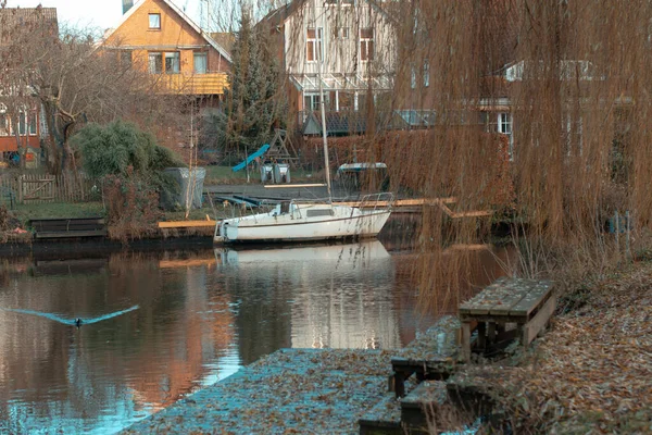 Båtarna Floden Emden Tyskland — Stockfoto