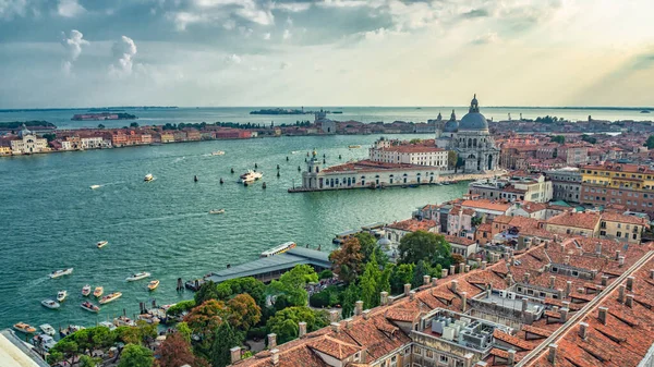 Eine Luftaufnahme Von Venedig Einem Sonnigen Tag — Stockfoto