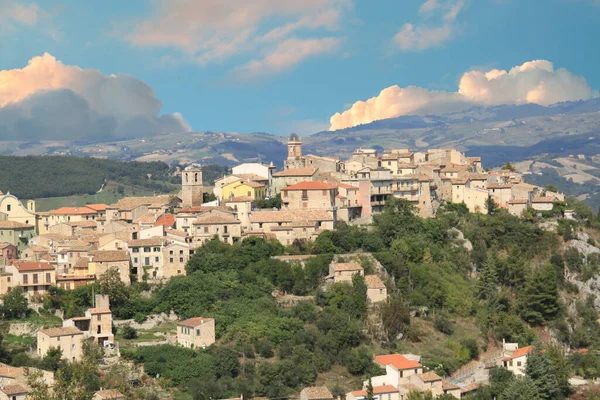 Uitzicht Vanuit Lucht Een Dorp Een Heuvel Bij Castropignano Campobasso — Stockfoto