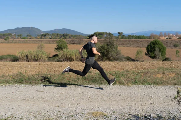 Atleta Corriendo Haciendo Ejercicio Día Cálido Soleado — Foto de Stock
