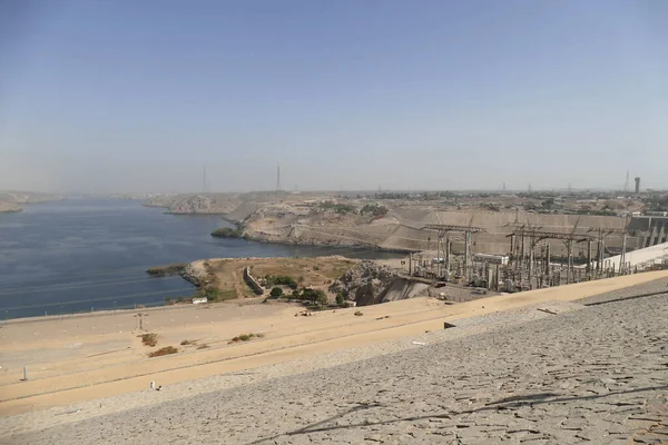 Horizontal Shot Ocean Sand Hills Electrical Stations Aswan Dam Egypt — Stock Photo, Image