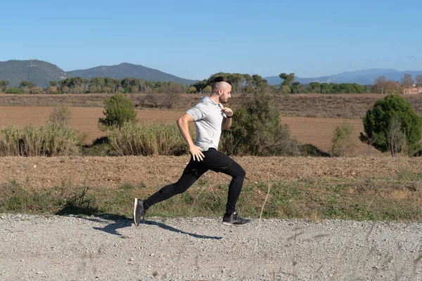 Atleta Corriendo Haciendo Ejercicio Día Cálido Soleado — Foto de Stock