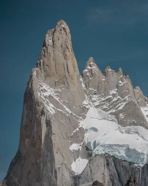 Vertikální Snímek Malebné Hory Fitz Roy Jižní Americe — Stock fotografie