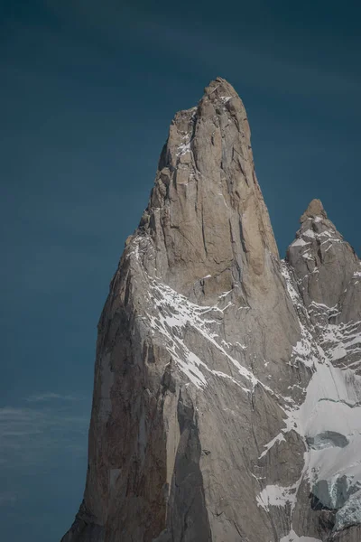 Uma Foto Vertical Cénica Montanha Fitz Roy América Sul — Fotografia de Stock