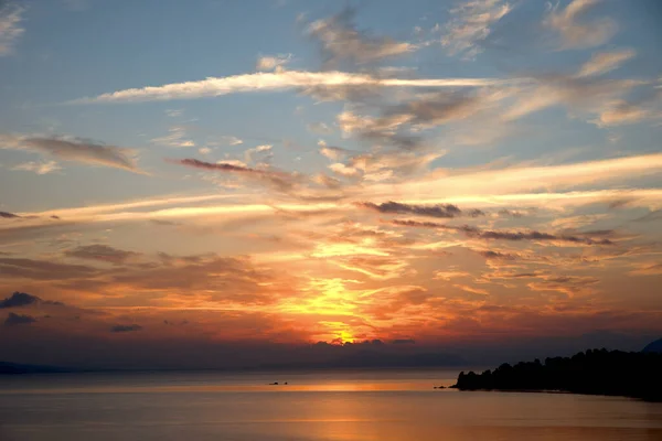 Majestic Seascape View Beautiful Cloudy Sky Setting Dow Sunset Sun — Stock Photo, Image