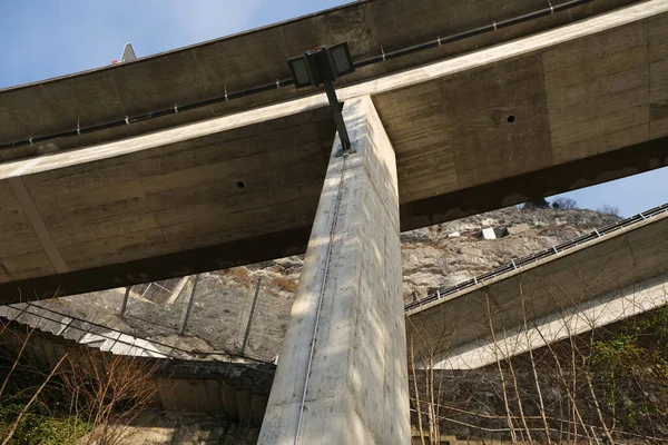 Highway Bridge Mountains — Stock Photo, Image