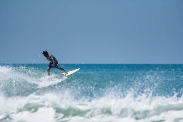 Varkala India Mar 2020 Indian Male Surfer His Surf Board — Stock Photo, Image