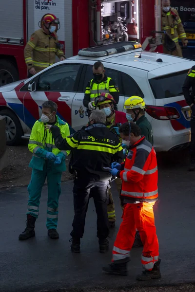 Zutphen Países Baixos Dezembro 2020 Apontando Policial Parte Força Tarefa — Fotografia de Stock