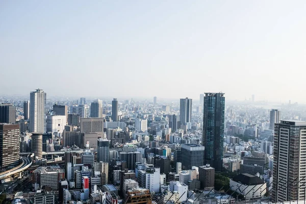 Een Stadsgezicht Van Osaka Bedekt Met Wolkenkrabbers Overdag Japan Perfect — Stockfoto