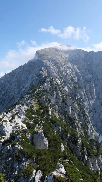 Ένα Κάθετο Πλάνο Των Όμορφων Βαυαρικών Άλπεων Που Αιχμαλωτίστηκαν Στη — Φωτογραφία Αρχείου