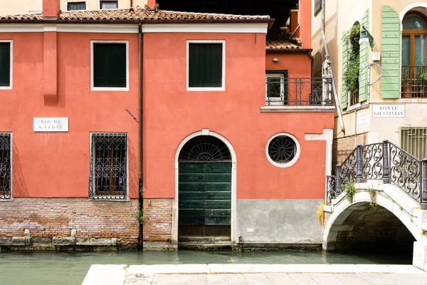 Venice Italië Dec 2018 Betoverend Uitzicht Venetiaanse Straten Grachten Gondels — Stockfoto