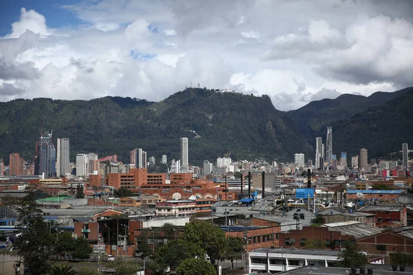 Вид Город Богота Колумбии Фоне Облачного Дня — стоковое фото