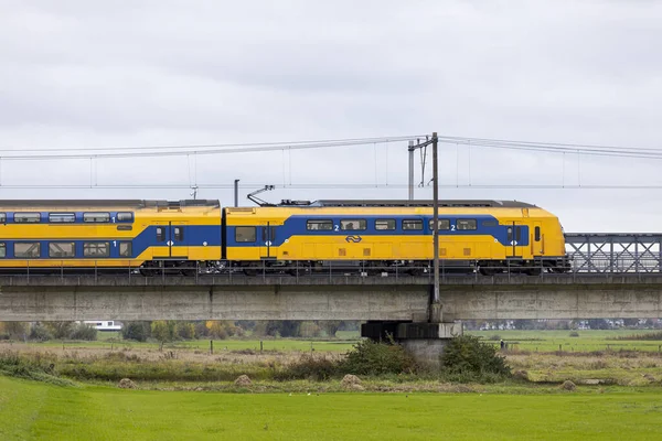Zutphen Hollandia Nov 2020 Árterek Rét Táj Vasúti Sínekkel Híd — Stock Fotó