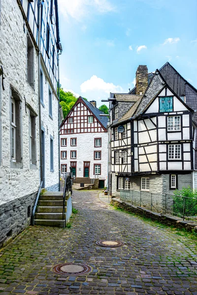 Vertical Shot Half Timbered Houses Blue Sky Sunlight Monschau Germany — Stock Photo, Image