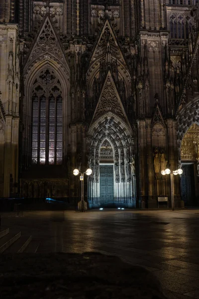 Vertical Shot Historical Cologne Cathedral Facade Beautifully Carved Exterior Walls — Stock Photo, Image