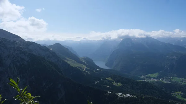Повітряний Постріл Чудових Баварських Альп Оточений Хмарами Захопленими Німеччині — стокове фото