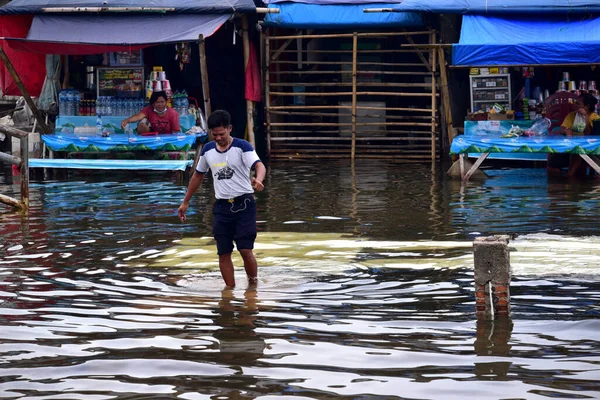 Jakarta Indonézia December 2020 Jakarta Indonézia Dec 20200 Lakosok Élnek — Stock Fotó