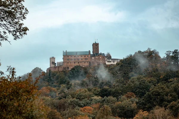 Een Lage Hoek Opname Van Een Vesting Eisenach Veroverd Een — Stockfoto