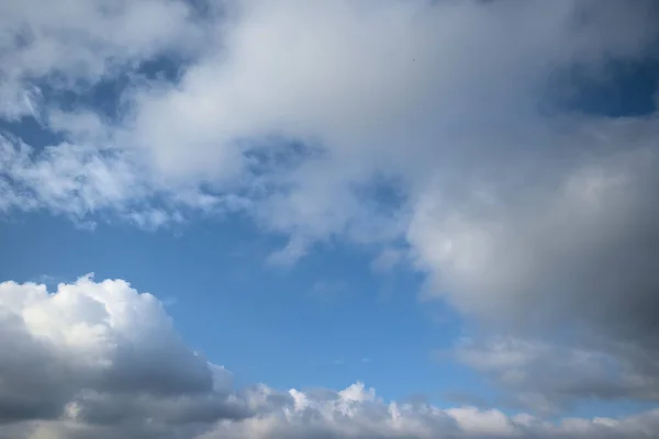 Hermoso Plano Cielo Azul Nubes Blancas — Foto de Stock