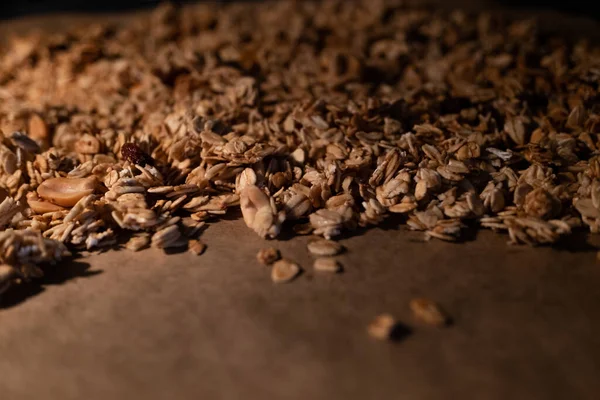 Macro Shot Deliziosa Granola Una Superficie Marrone — Foto Stock