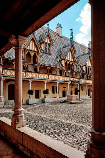 Beaune France Sep 2020 Vertical Shot Ofhospices Beaune Burgundy France — Stock Photo, Image