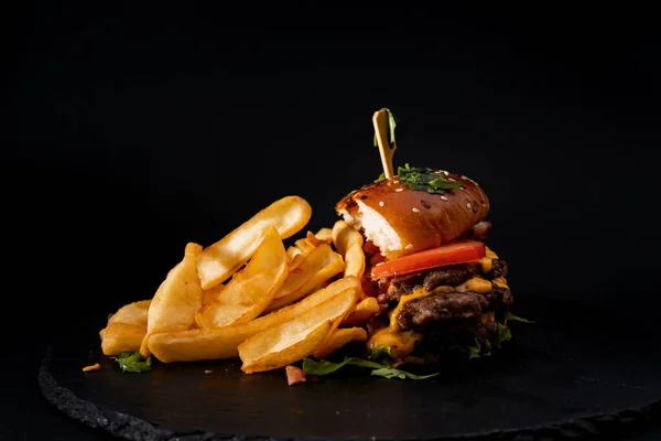Plate Burger French Fries Black Background — Stock Photo, Image